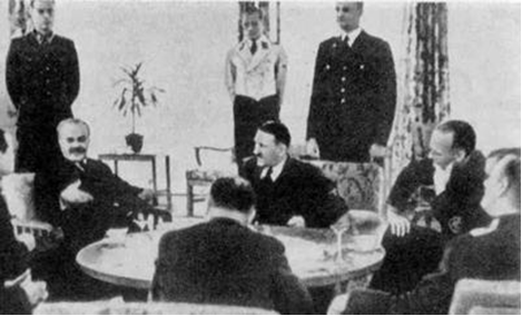 Why Hitler Invaded the Soviet&nbsp;Union?